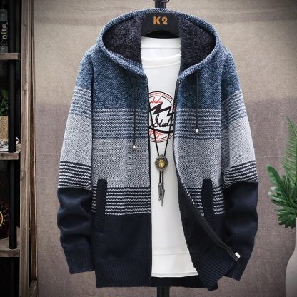 Casual Warmth Hoodie - Image 4