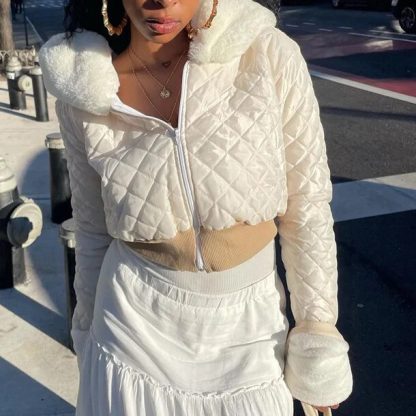 Cozy Wide-Waisted Winter Hoodie - Image 4